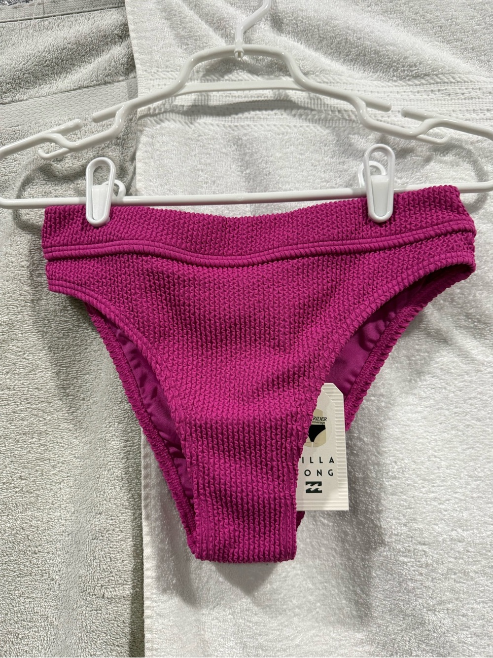 Billabong swim bottoms-new with tags